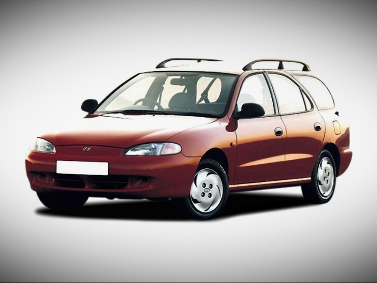 Hyundai_Elantra_triodriverblog_01