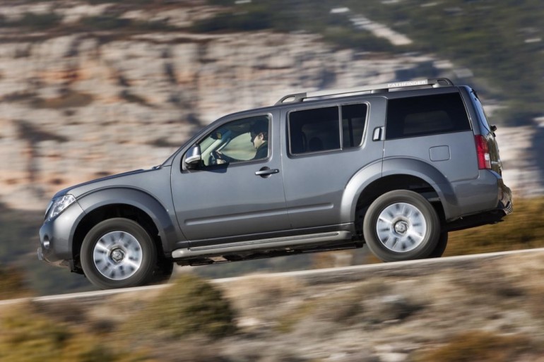 nissan_pathfinder_bocno_triodriverblog_01