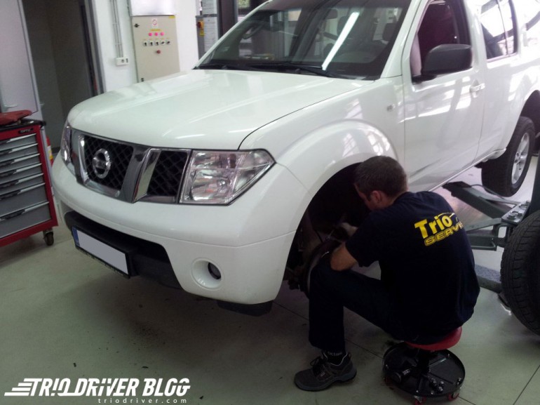 nissan_pathfinder_prednji_lezaj_tocka_triodriverblog_08