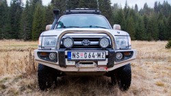Toyota 4Runner branik