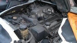 uzh132 hiace v8