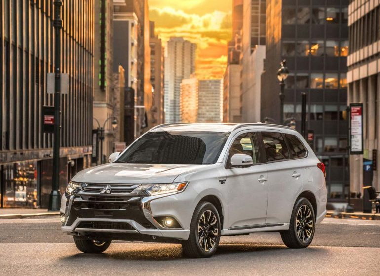 mitsubishi_outlander_phev_2017_triodriverblog_01